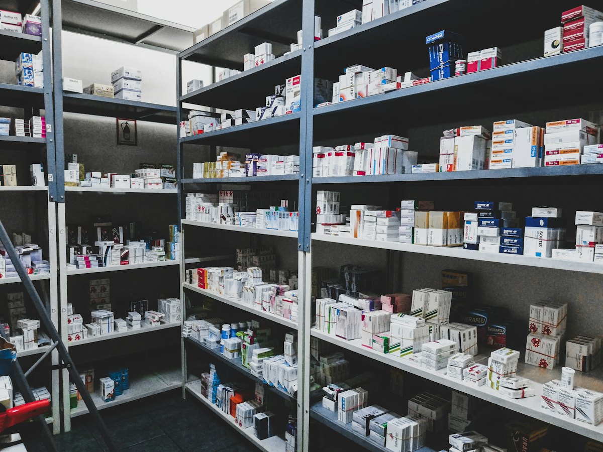 Multipharma warehouse shelves